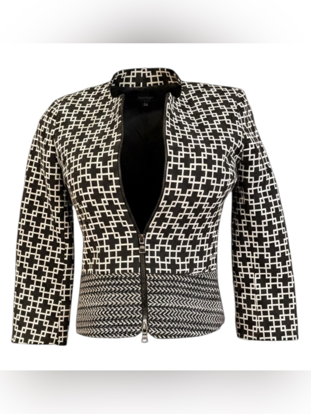 Saks Fifth Ave Black Label Size 2 Black White Color Geometric Print Jacket